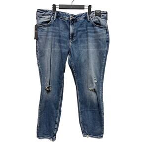 Silver Boyfriend Mid Rise Jeans Brand NEW Size 20/29